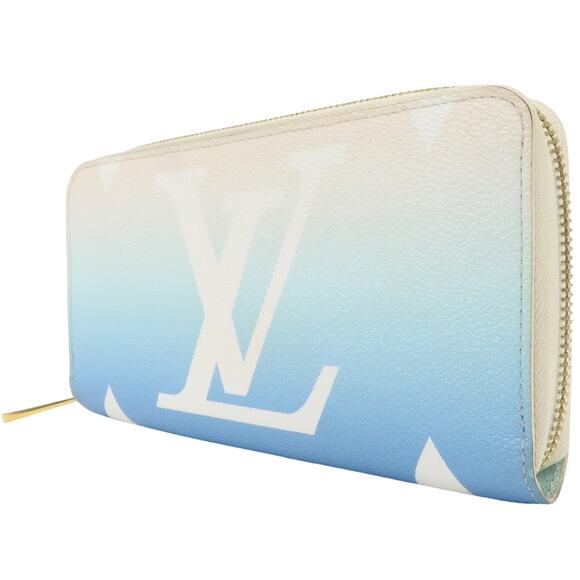 💎✨BEAUTIFUL✨💎Authentic Louis Vuitton Monogram Giant By The Pool Zippy Wallet - Picture 5 of 17
